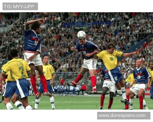 98年法国与巴西世界杯决赛精彩回顾及经典录像分享