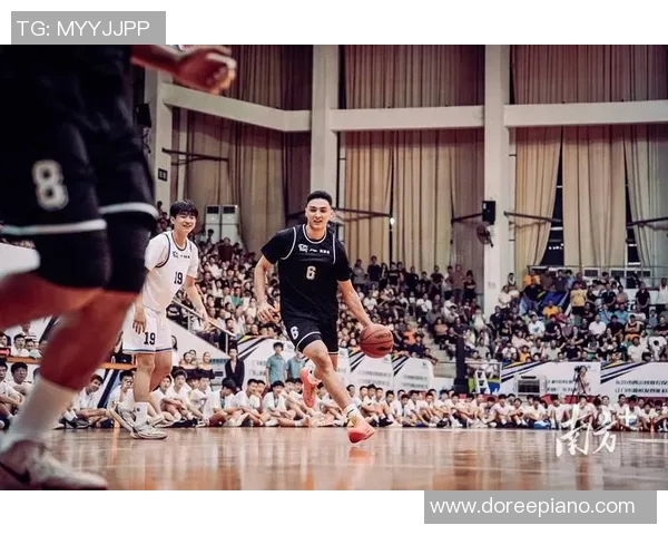 35号著名篮球明星是如何影响全球篮球文化与年轻球员成长的探讨